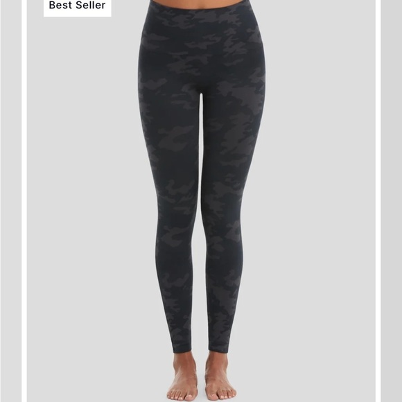 Spanx Camouflage EcoCare Seamless Leggings in Camo Women’s Size Small - Picture 1 of 8